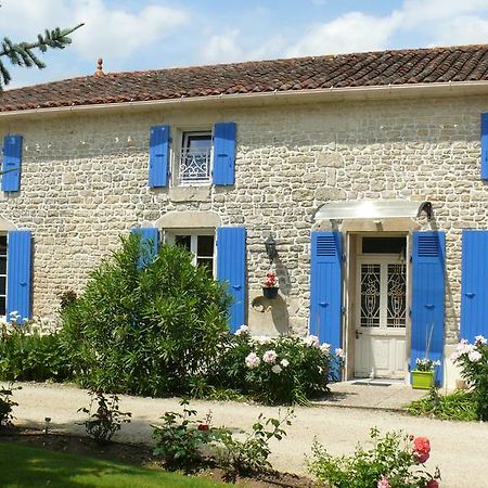 Le Clos De La Vigne Bed & Breakfast Montreuil  ภายนอก รูปภาพ